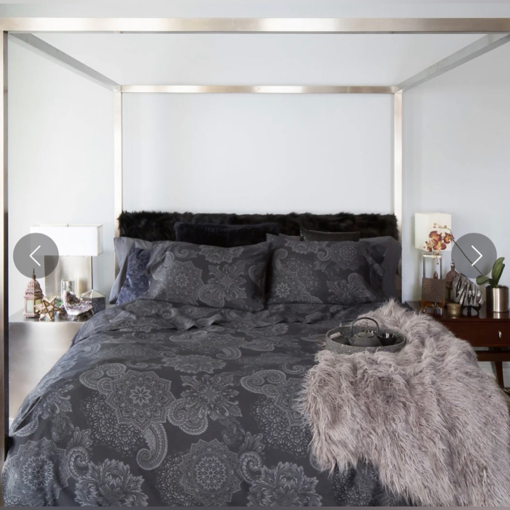 Discontinued Midnight Ink Collection Queen Duvet Cover - Picture 2 of 6